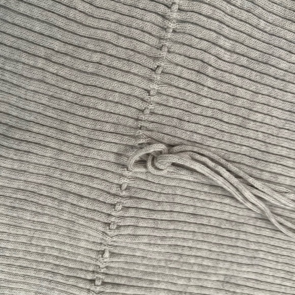 Lauris Long Sleeve Merino Wool Mini Sweater Dress
JACQUEMUS - Picture 9 of 16